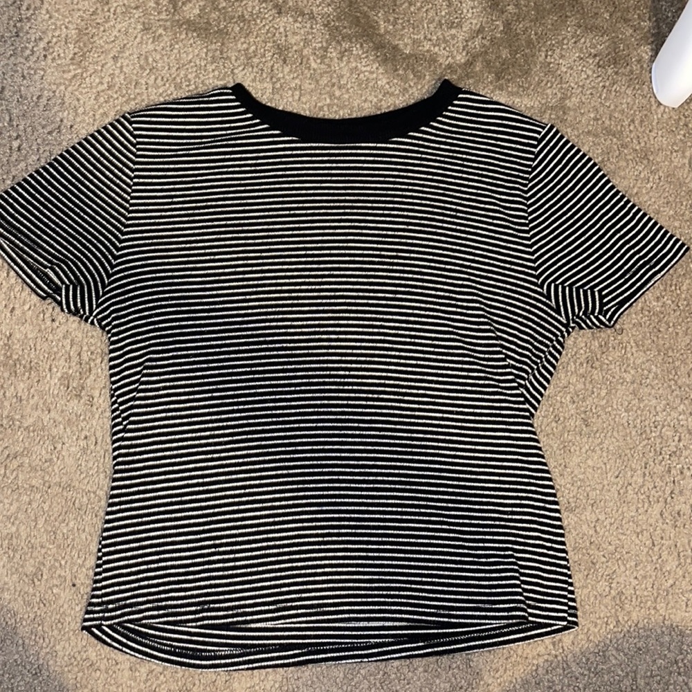 Short sleeve shirt